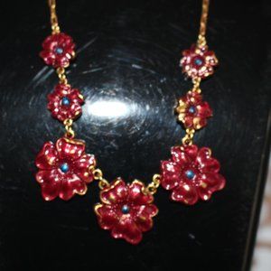Vintage Beautiful Jools Floral Necklace New Old Stock 1980's-1990's
